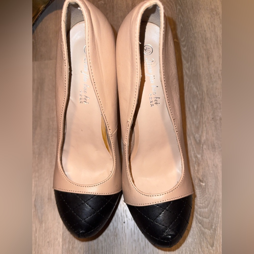 Used heels - Picture 1 of 3